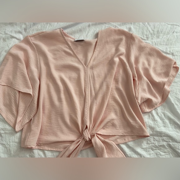 Adrienne silky top with front tie pastel pink - Picture 2 of 3